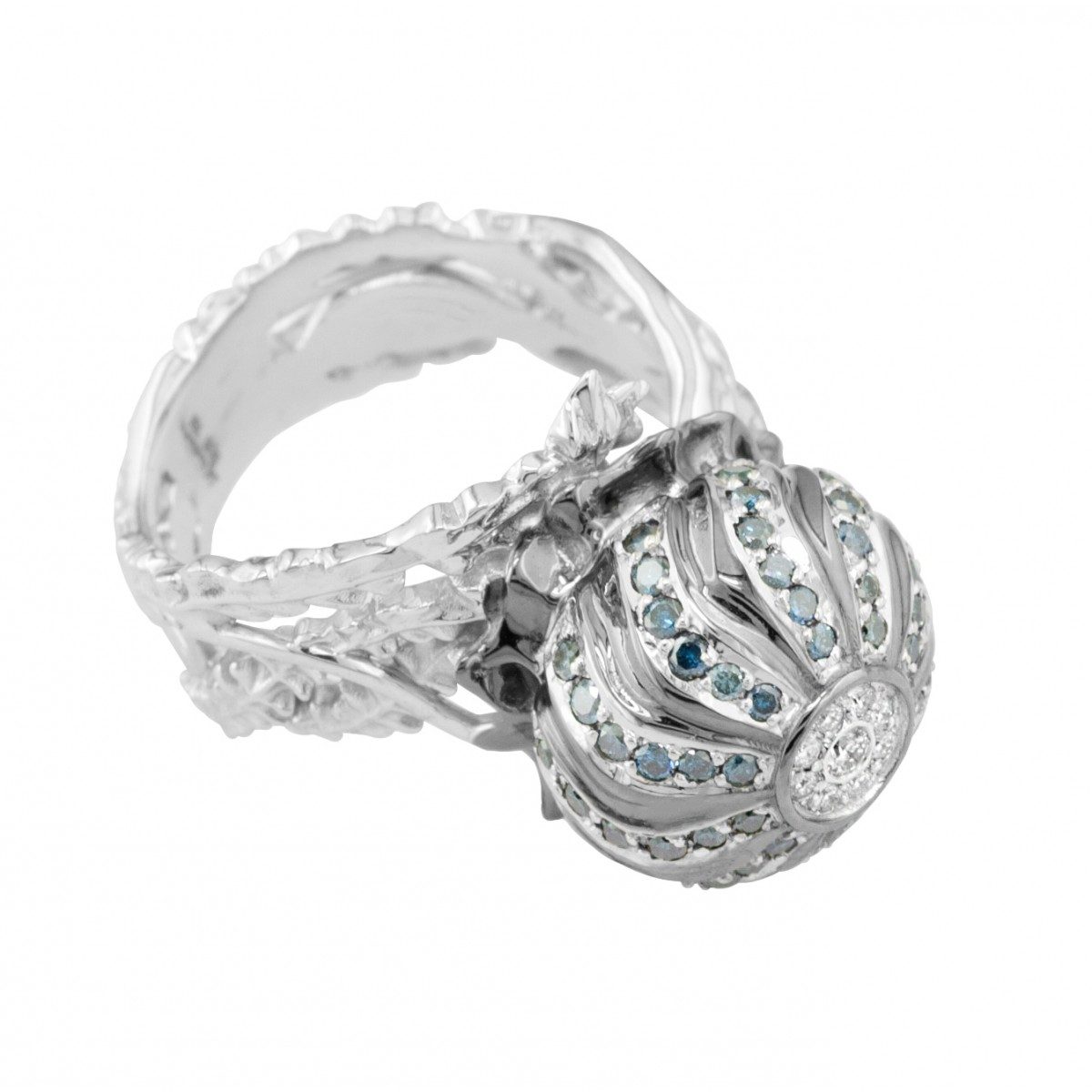 18K White Gold Women Ring with White and Blue Diamonds