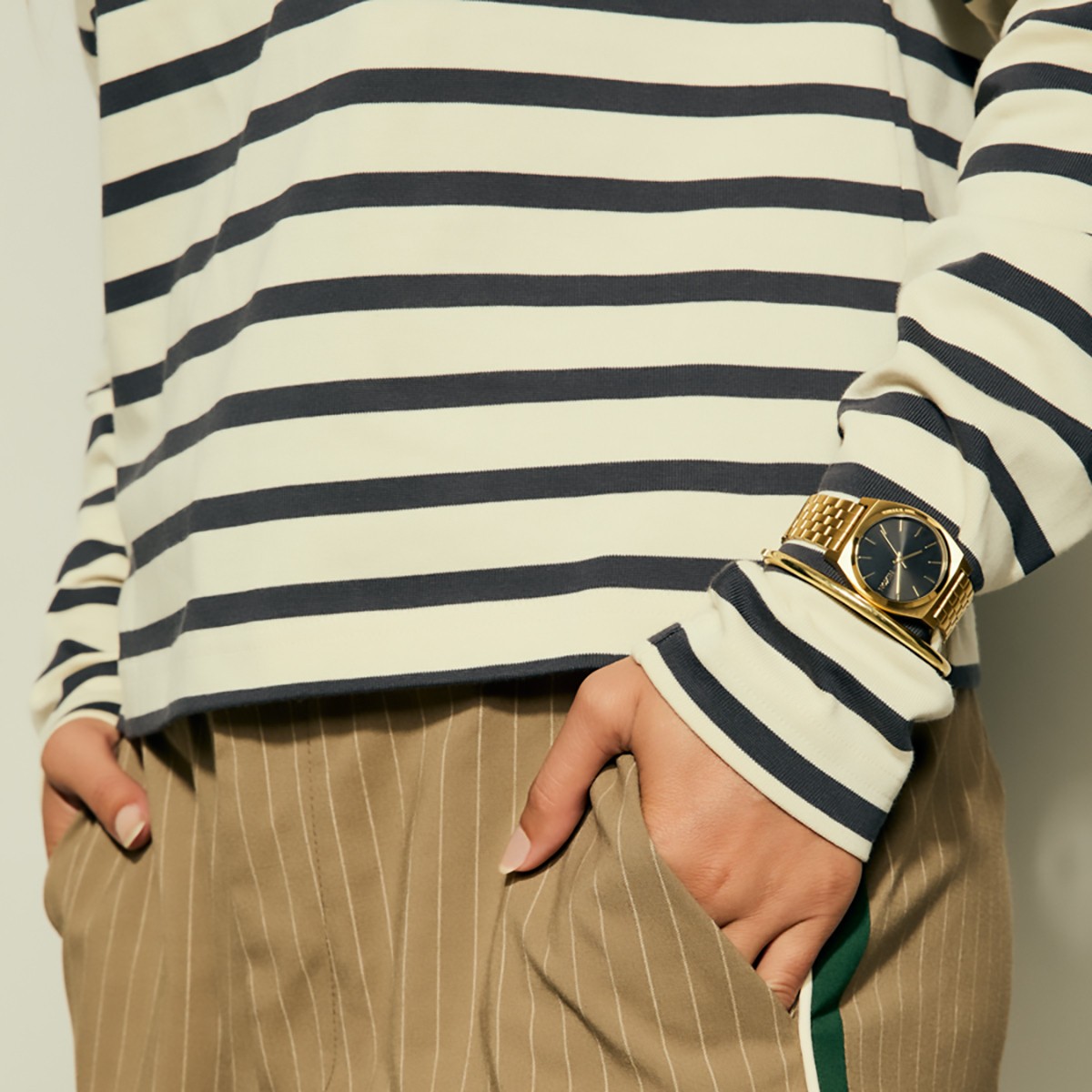 NIXON TIME TELLER MEDIUM